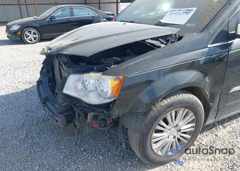 2013 Chrysler Town & Country Limited from USA, damaged, VIN 2C4RC1GG7DR511790